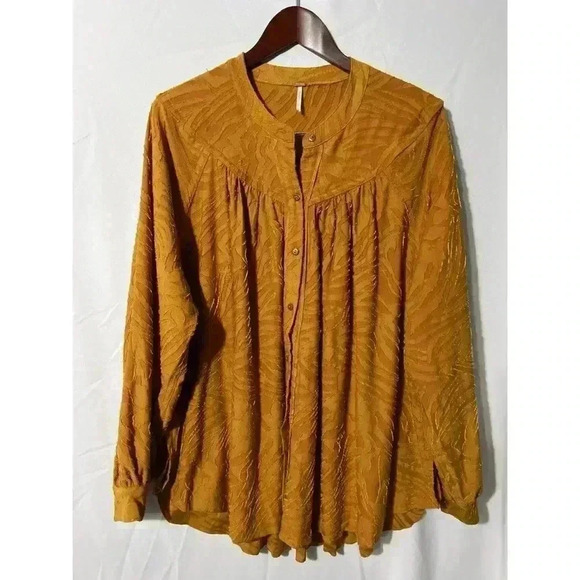 Free people top - Picture 1 of 3